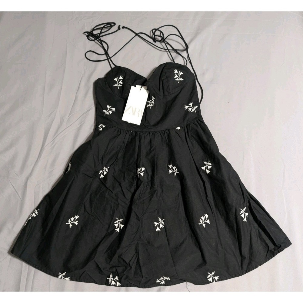 Zara Womens Embroidered‎ Mini Dress Black White Floral Strappy Fit Flare NWT S